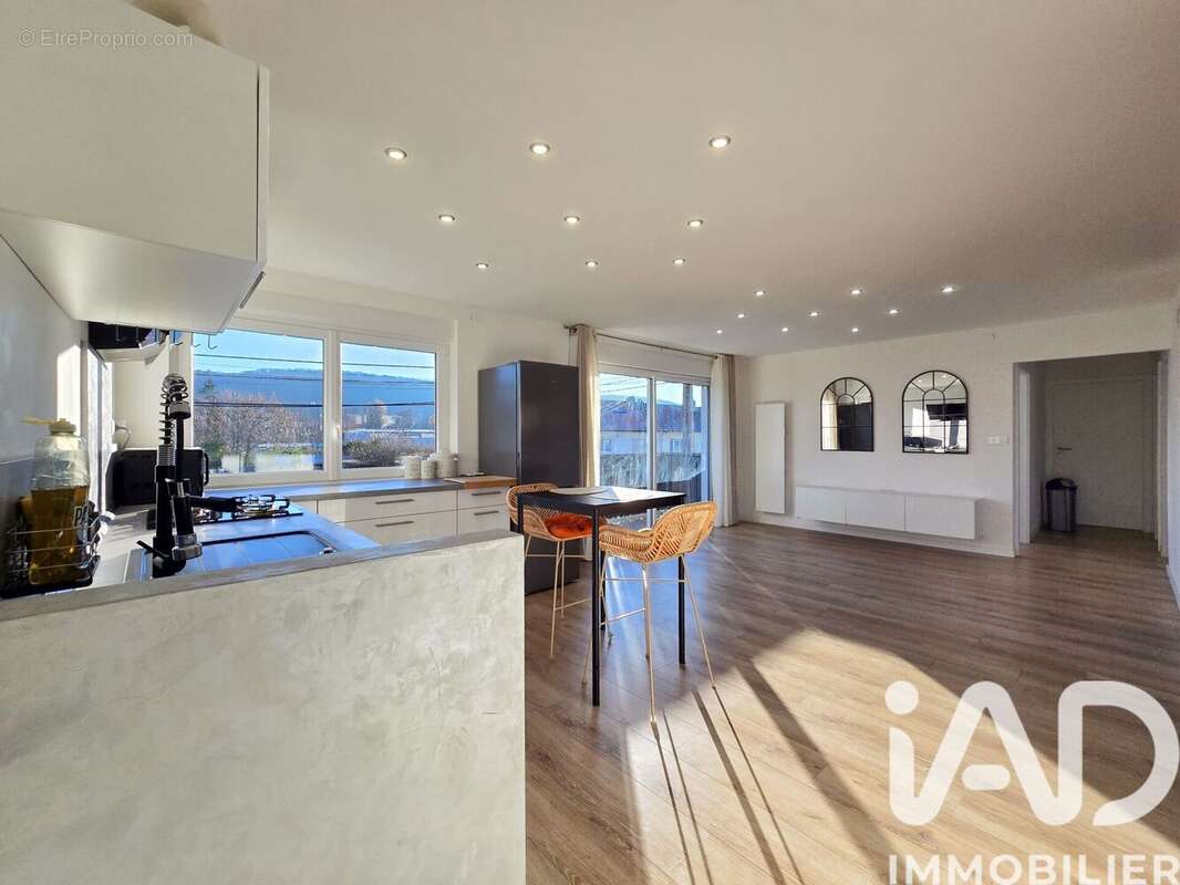 Photo 2 - Maison à NOVEANT-SUR-MOSELLE