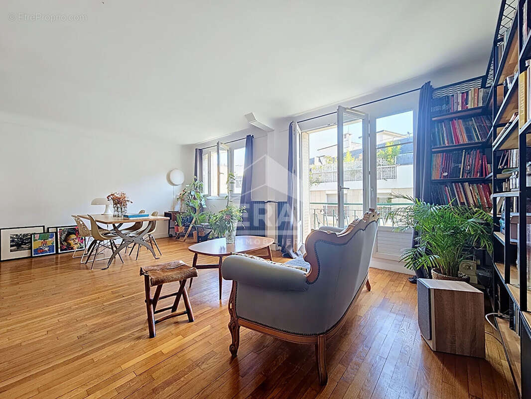 Appartement à PARIS-12E