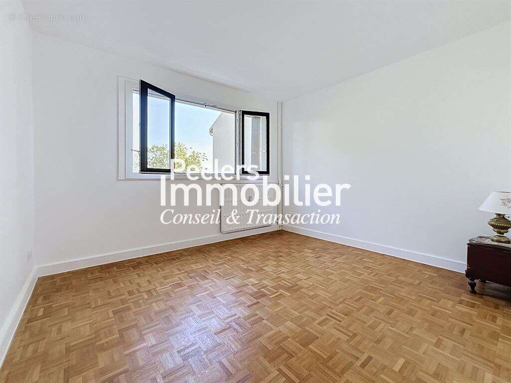 Appartement familial - 5 pieces - quartier Richelieu Châtaigneraie, proche centre ville - photo 14