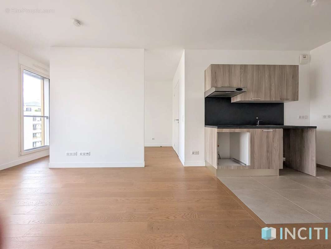 Appartement à ISSY-LES-MOULINEAUX