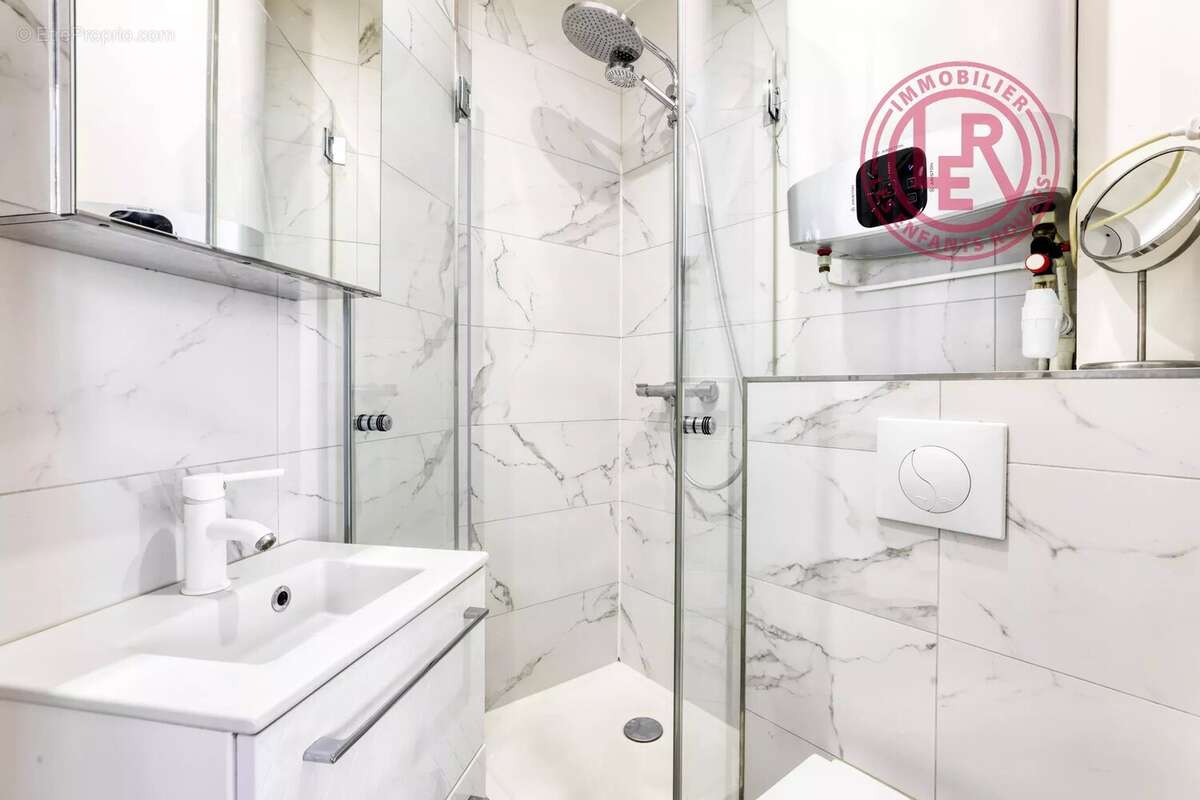 Appartement à PARIS-4E