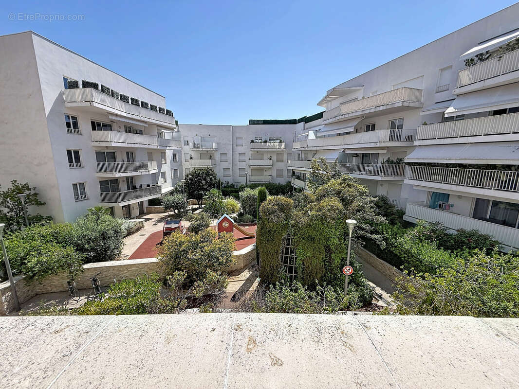 3 pièces - cannes centre ville - photo 10