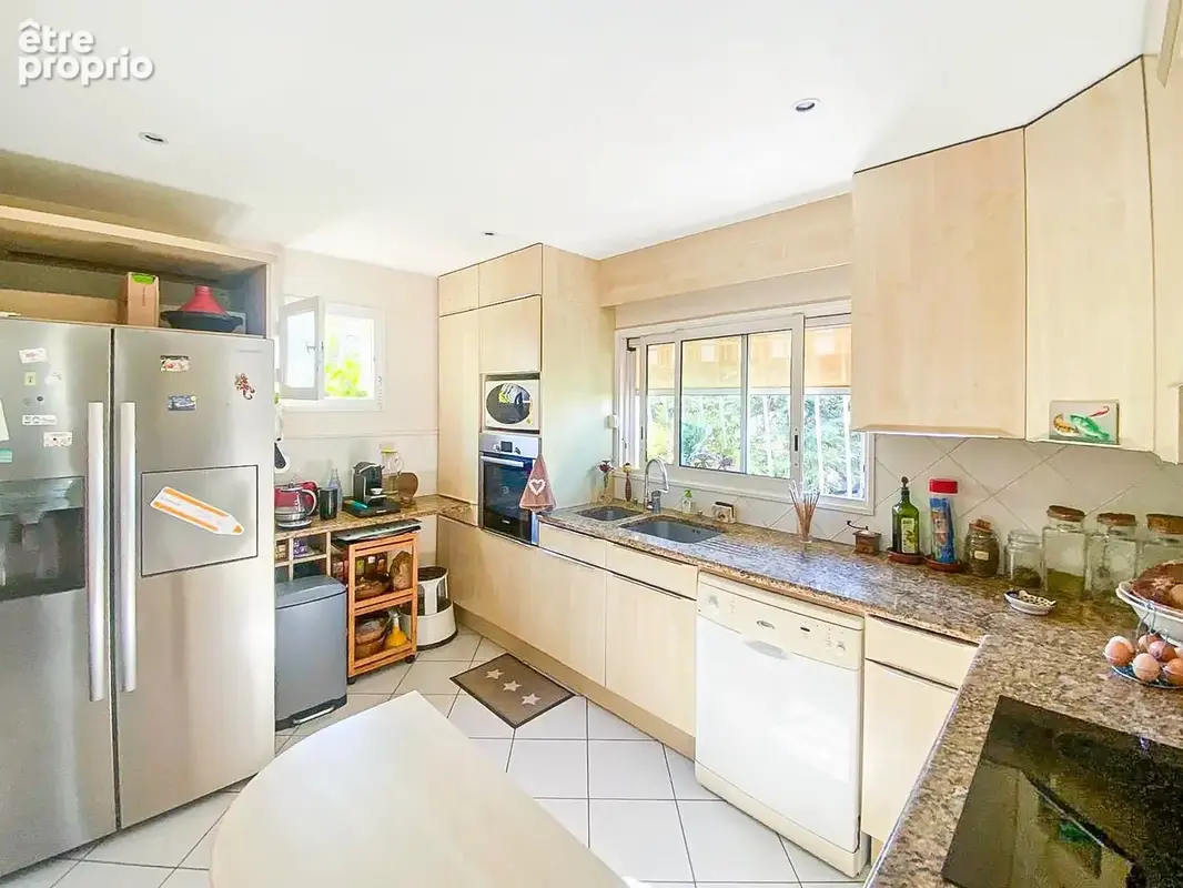 Toulon - La Serinette : Villa 6 chambres avec piscine - photo 7