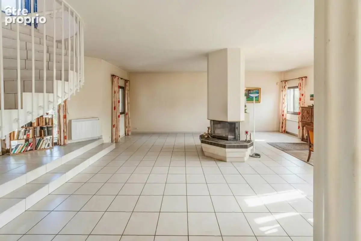 Maison 185 m² à Bessan  - photo 2