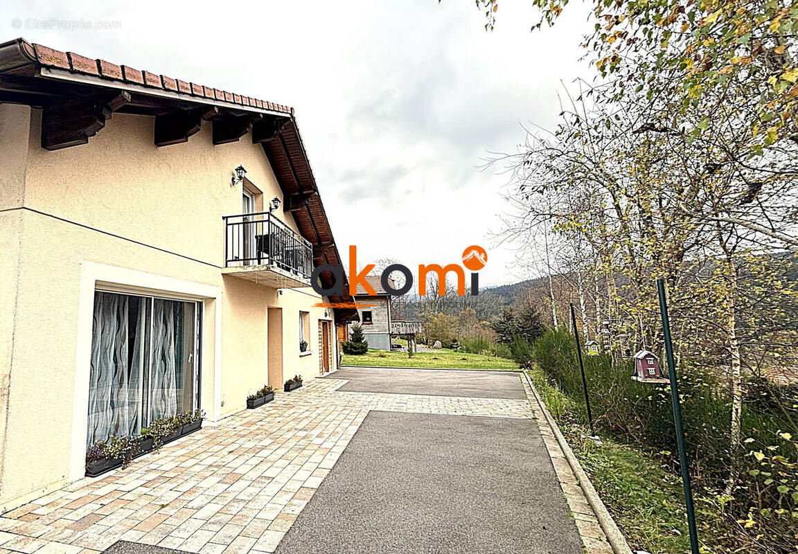 Maison à BAN-SUR-MEURTHE-CLEFCY