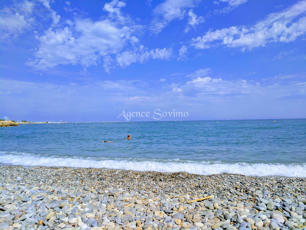 Commerce à CAGNES-SUR-MER