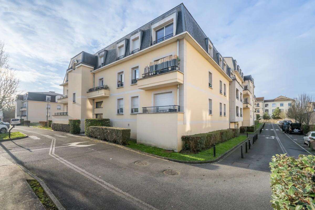 Appartement à PERSAN