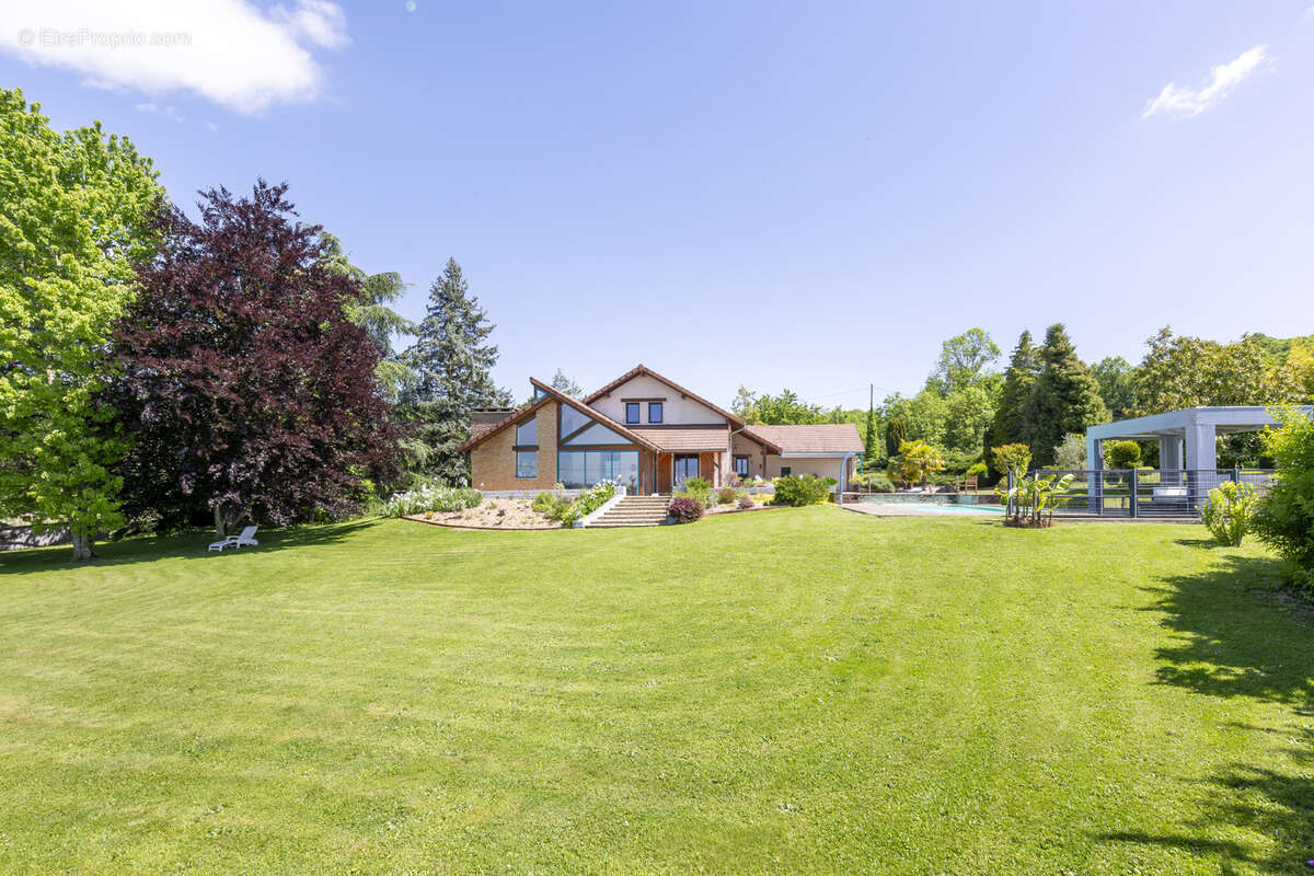 Maison à VALENCOGNE