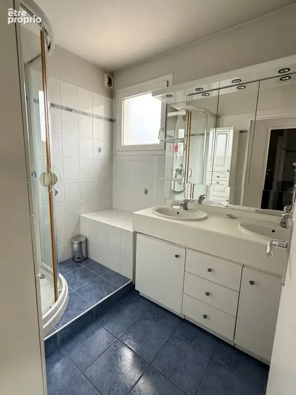 Laxou - Appartement 110,62 m² - 3 chambres - Terrasse - Piscine - Garage double - DPE C - photo 8
