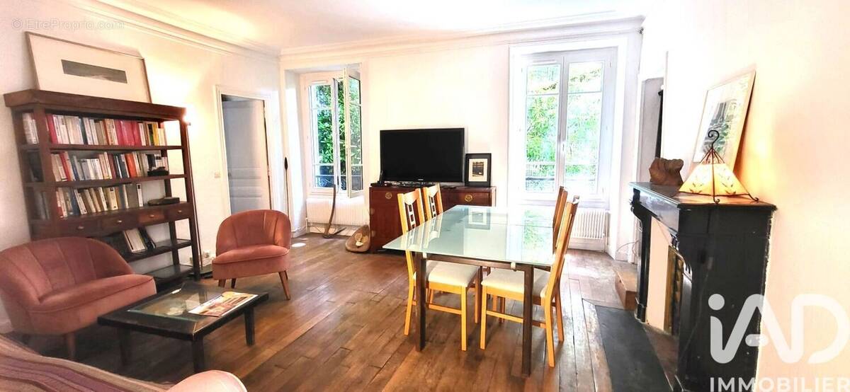 Photo 1 - Appartement à SAINT-MAUR-DES-FOSSES