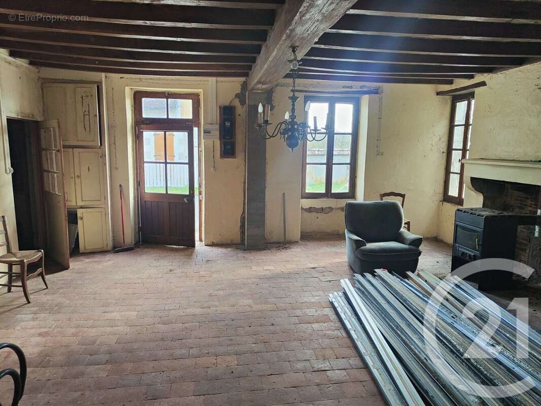 Maison à SAINT-BOUIZE