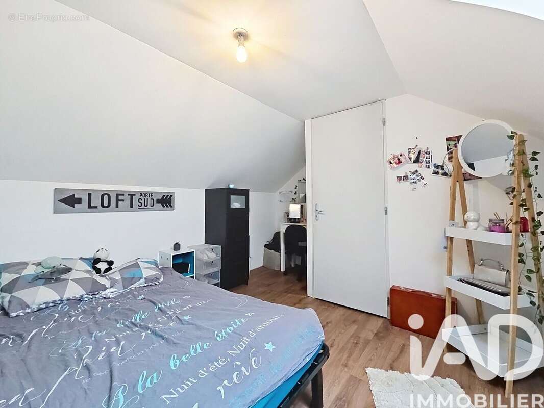 Photo 8 - Maison à VARENNES-SUR-SEINE