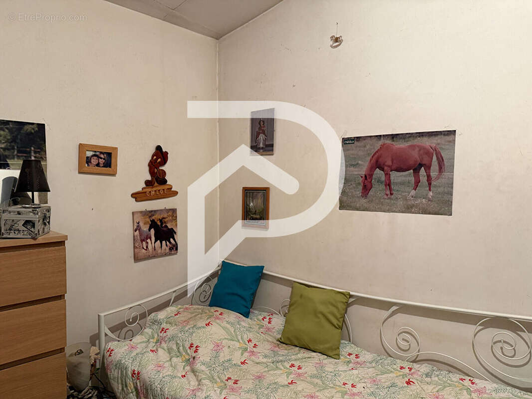 Maison à GINASSERVIS