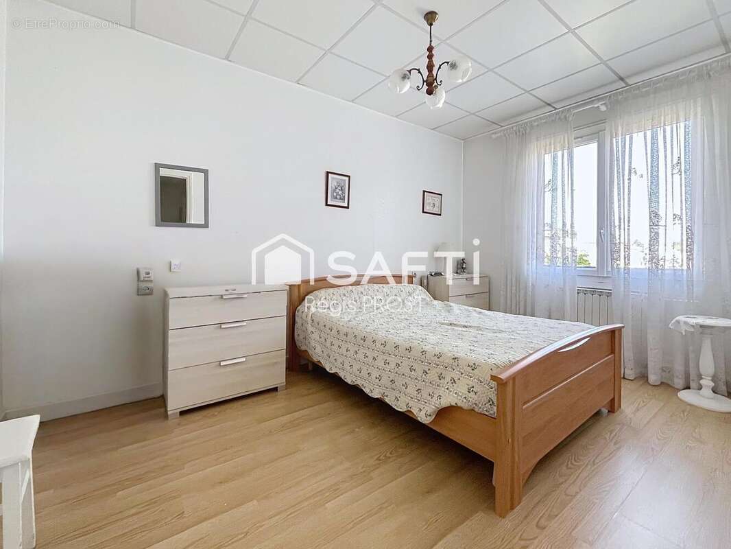Photo 4 - Appartement à SAINT-ETIENNE