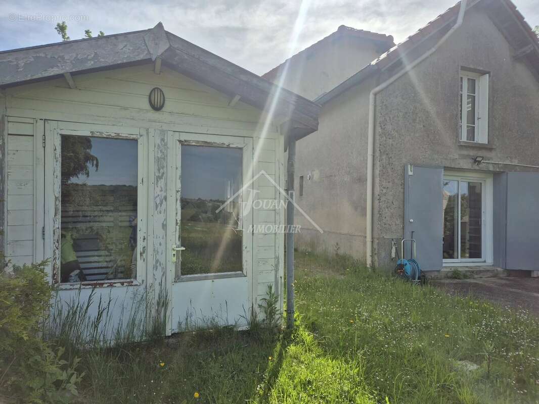 Maison à LALIZOLLE