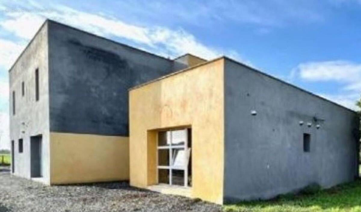 Photo 1 - Maison à COMMES