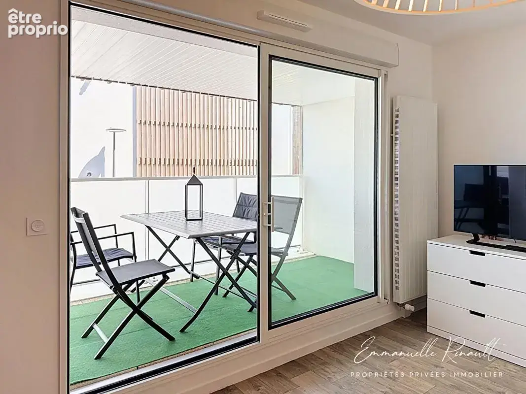Sarzeau · Appartement T2 de 43 m² avec balcon et parking couvert, à 1 km du Golfe et 300m des commerces - photo 4