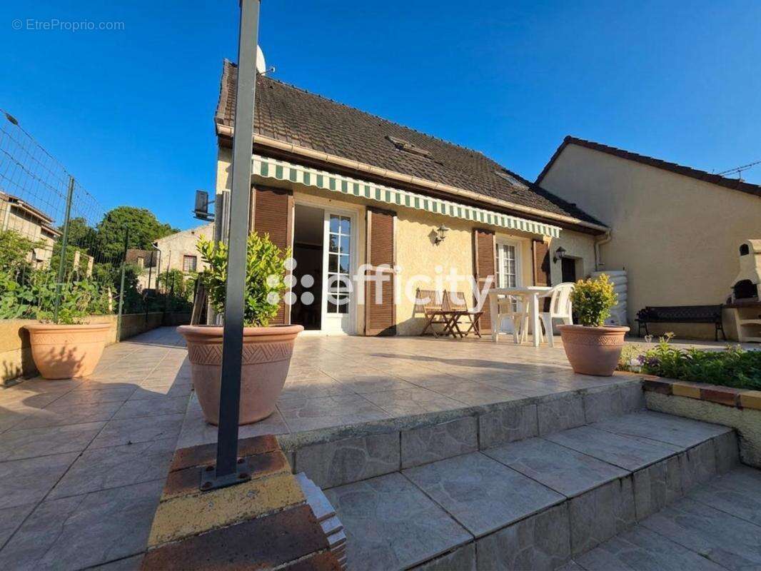 Maison 90 m² à Chamigny  - photo 3