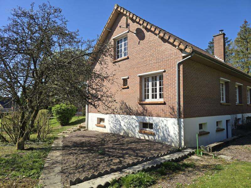 Maison à PERNES
