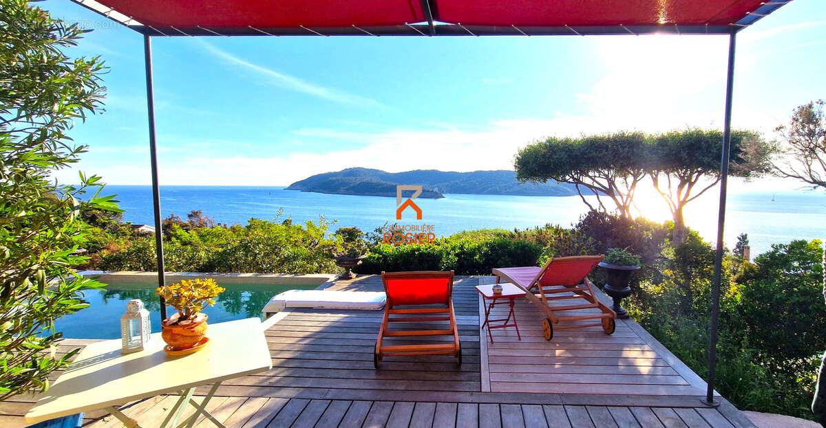 Maison à HYERES