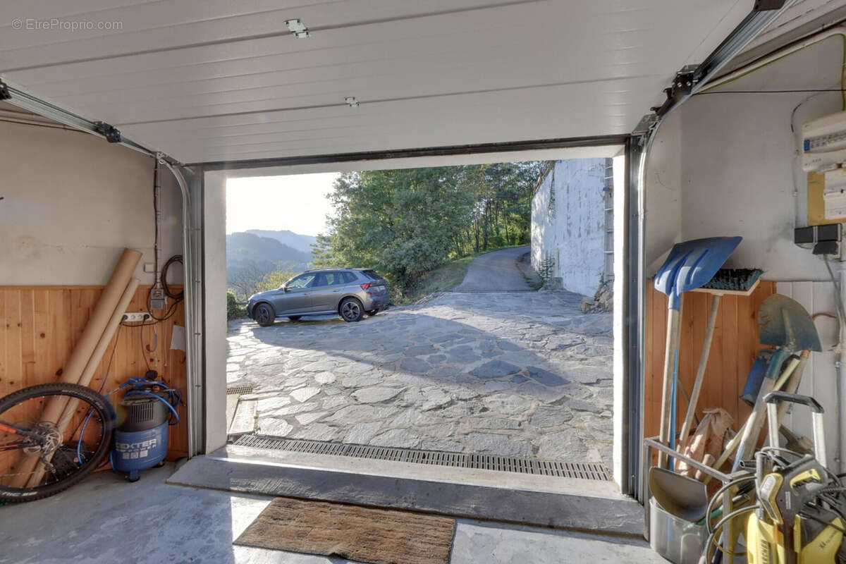 Maison à LE CHEYLARD