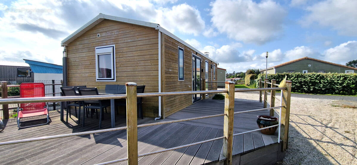 Maison à GRANDCAMP-MAISY