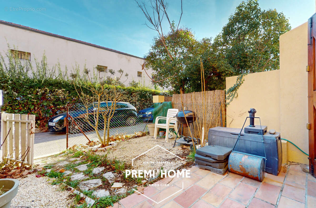 * a vendre t2 mezzanine proche rotonde aix en provence *  - photo 10
