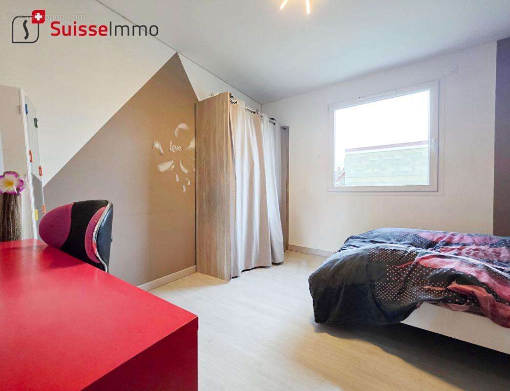 Maison d'architecte L Isle Sur Le Doubs 6 pièce(s) 164 m2 - photo 12