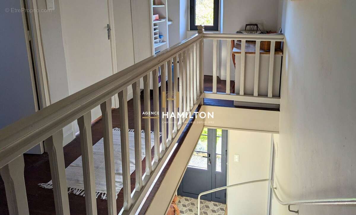 Propriete de charme avec grange et gite - proche laguepie - photo 10