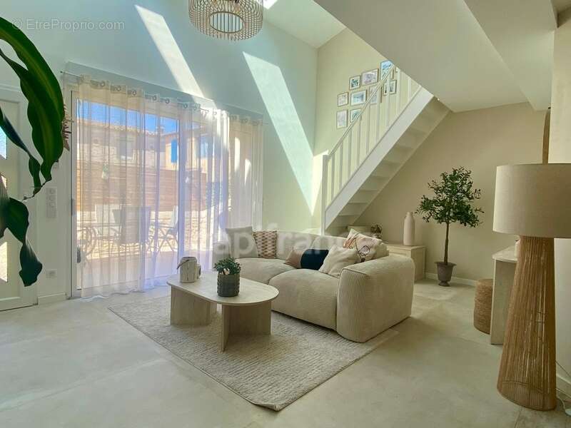 Maison à VILLEVEYRAC