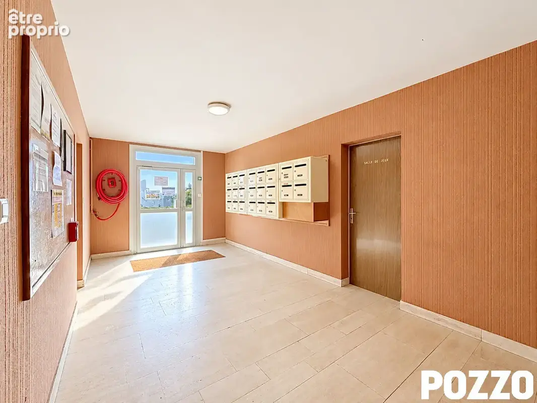 Appartement lumineux au dernier étage à Granville - photo 10