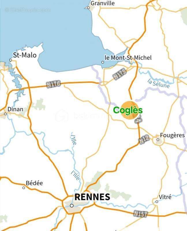 Maison à SAINT-BRICE-EN-COGLES