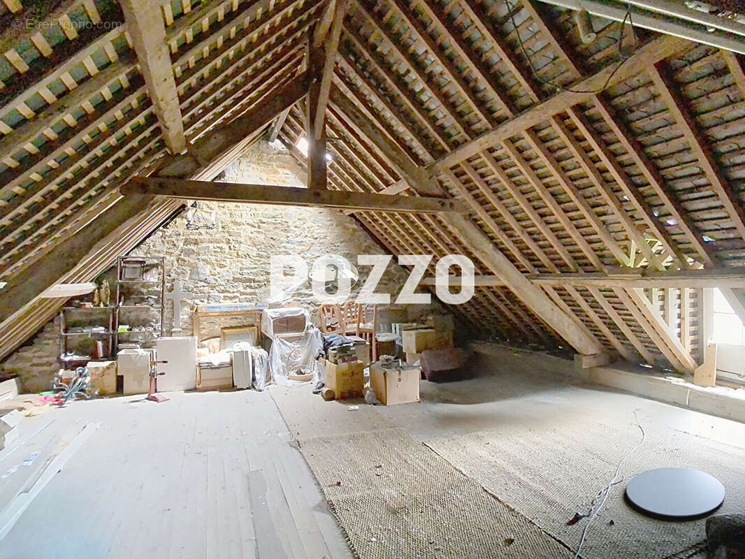 Maison à PLEINE-FOUGERES