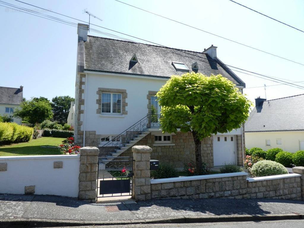 Maison à GUEMENE-SUR-SCORFF