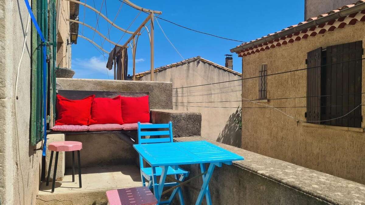 Maison à CABREROLLES