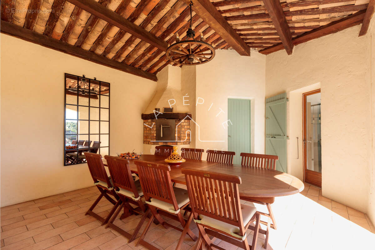 Maison à PEYMEINADE