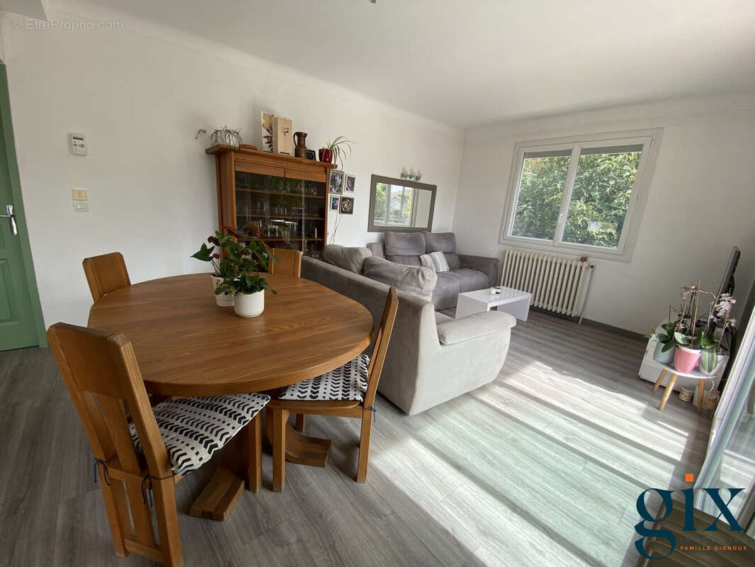 Maison à VILLARD-BONNOT