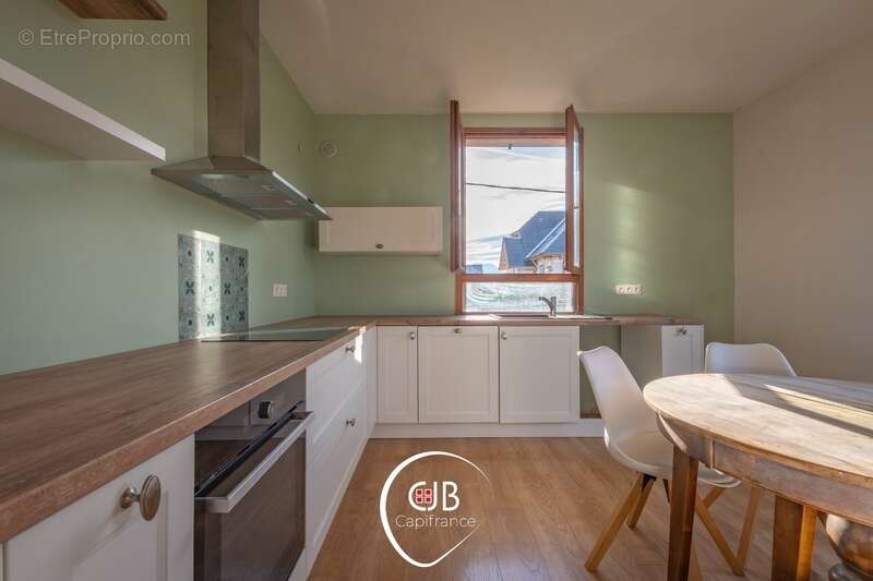 Appartement à BARBERAZ