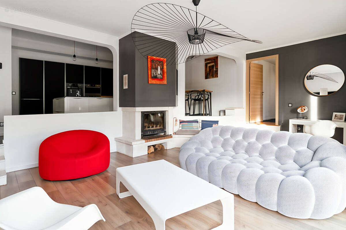 Maison à BOUC-BEL-AIR