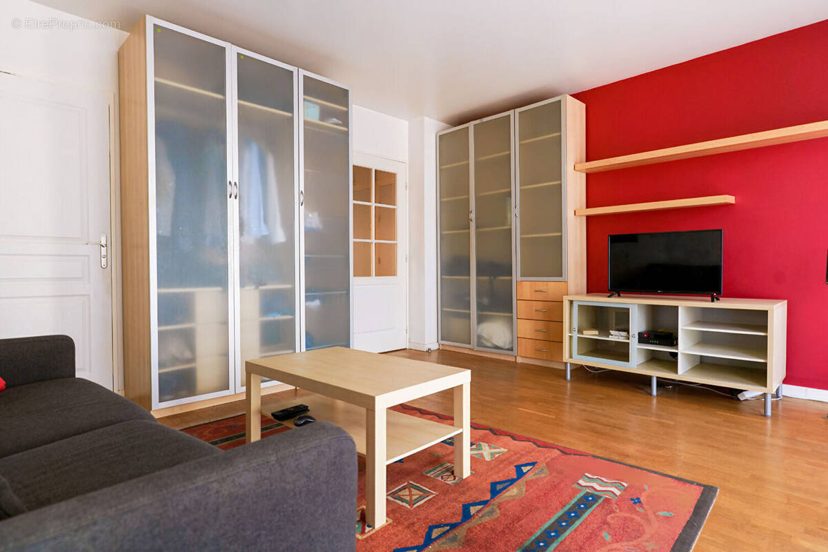 Appartement à ISSY-LES-MOULINEAUX