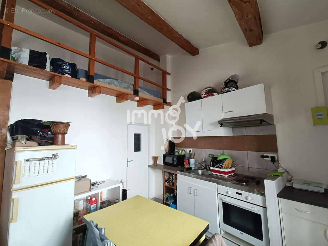 Idéal investissement locatif  - Appartement T1 de 262au sol - photo 2
