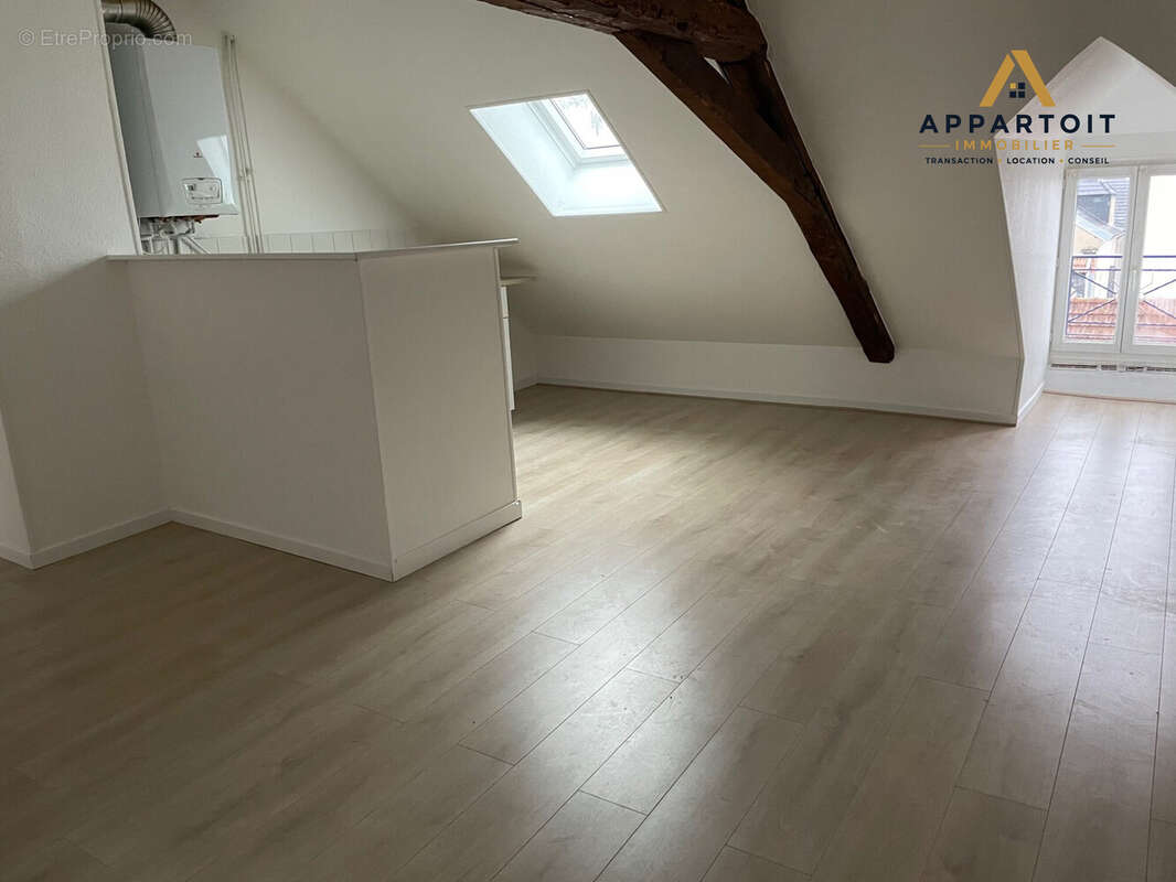 3ème étage - Appartement à VICHY