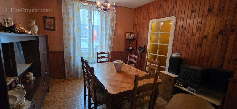 Maison 3 chambres, cave et agréable jardin - photo 5