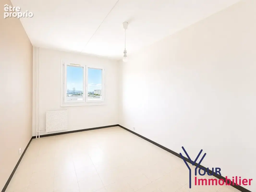 Appartement 3 pièces 75 m² à vendre à Venissieux (69200) - photo 5