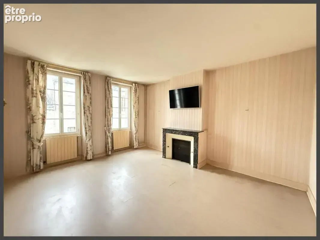 Ensemble en pierre, maison principale avec jardin et 1 appartement à VILLEFRANCHE DE LONCHAT (24) - photo 14