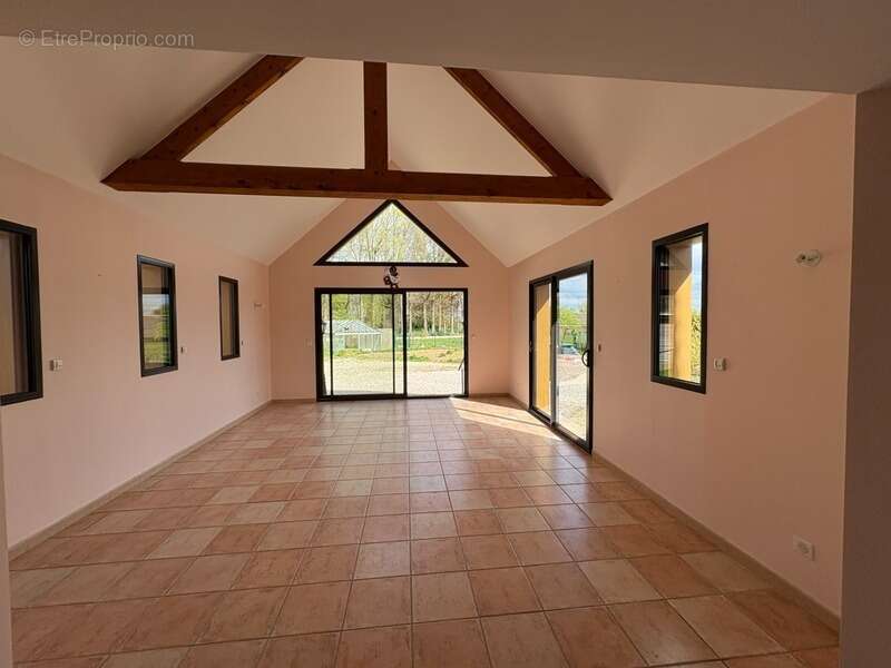 Maison à BEUZEVILLE-LA-GRENIER