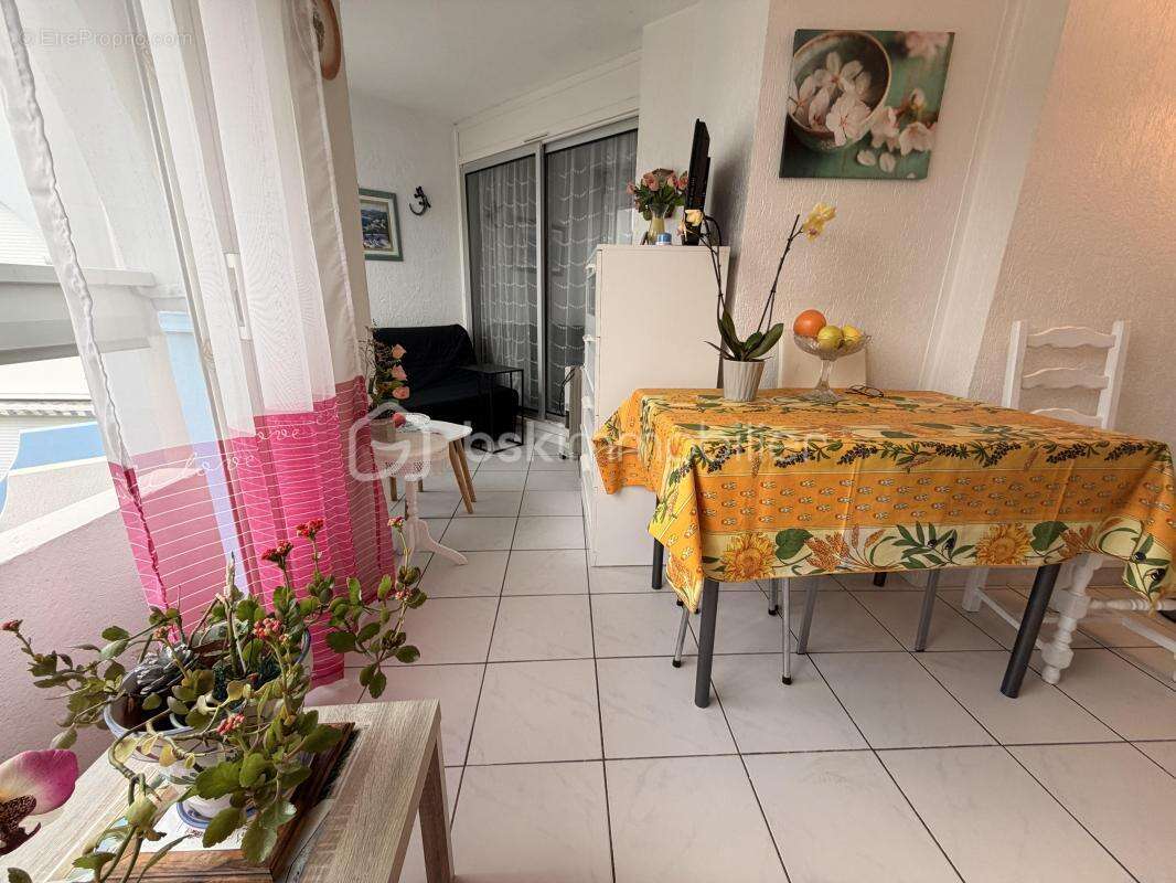 Spacieux 3 pièces avec terrasse et parking proche plage et centre-ville - photo 7