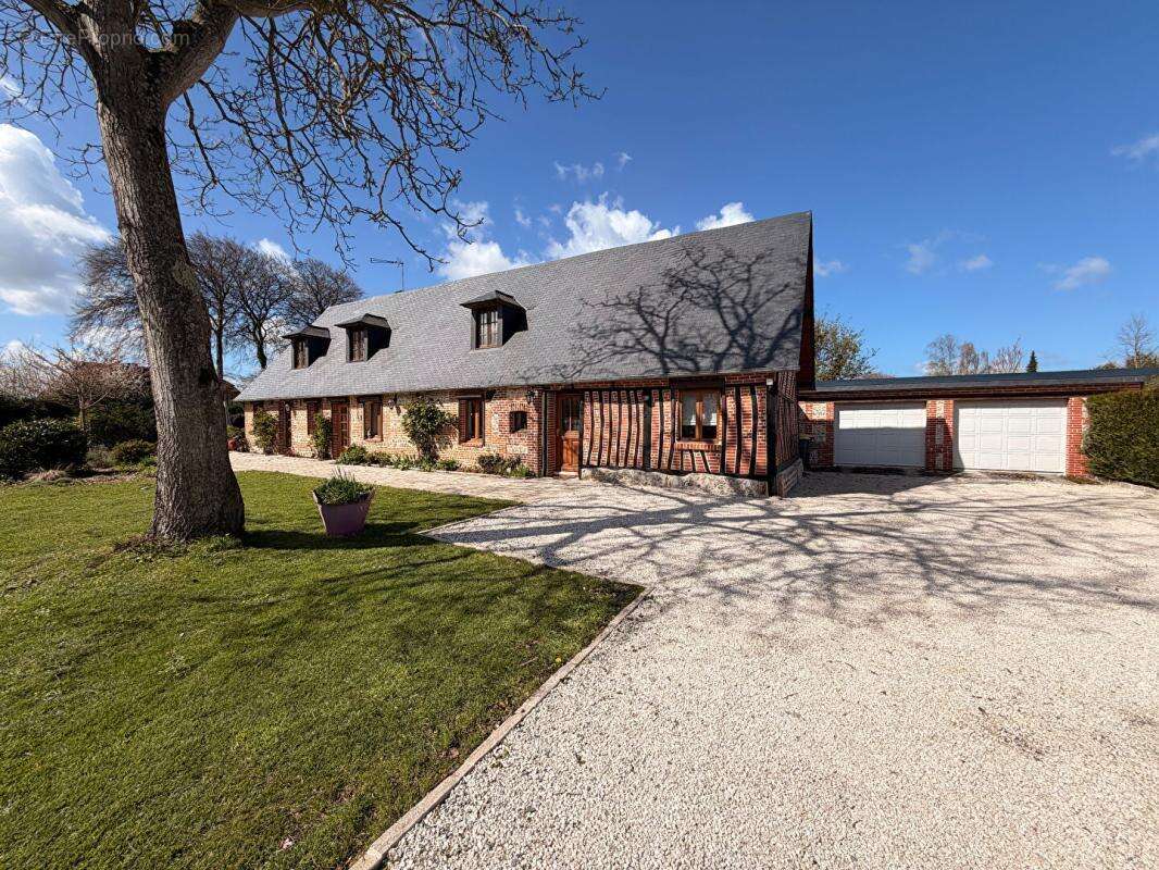 Maison à YVETOT