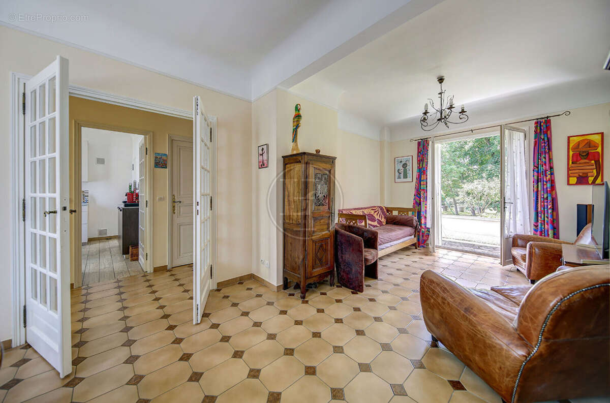 Superbe Maison familiale - 4 Chambres - Centre Ville - photo 3