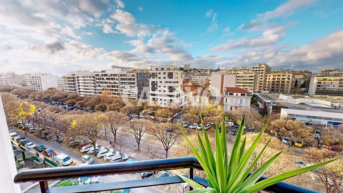 Appartement à MARSEILLE-8E